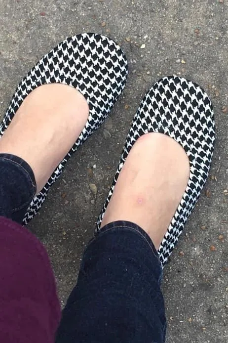 FINAL SALE - Size 5 Houndstooth Suede Storehouse Flats