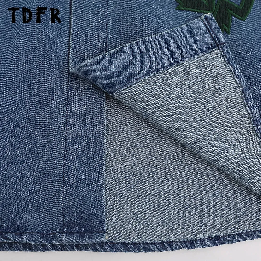Retro Casual Denim Shirts with Frog Embroidery and Patchwork